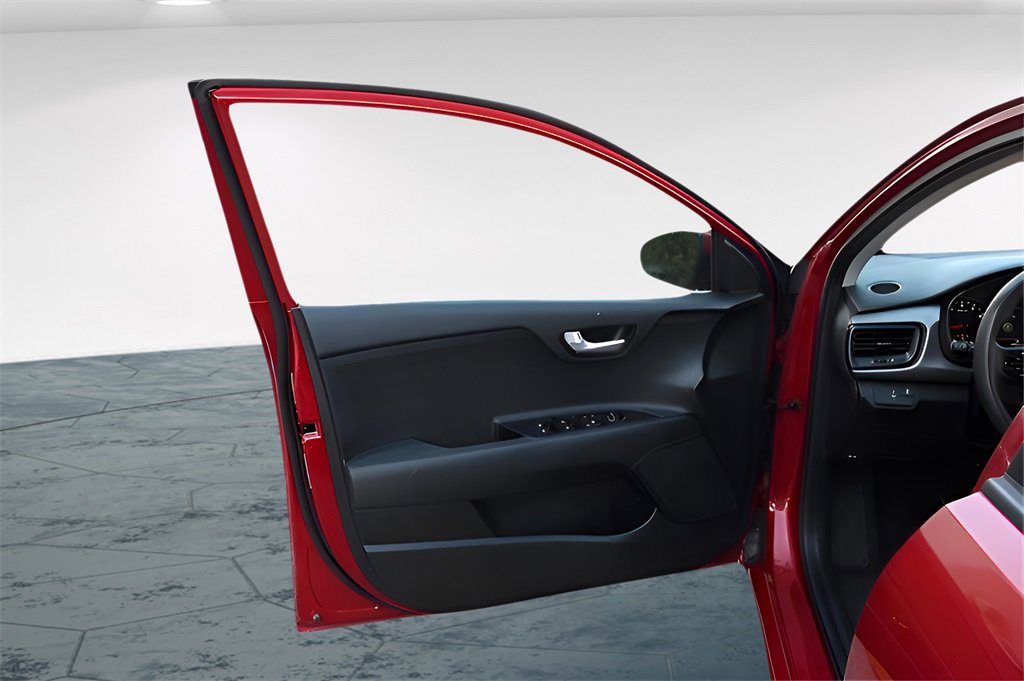 Used 2023 Kia Rio S w/ Technology Package image 7