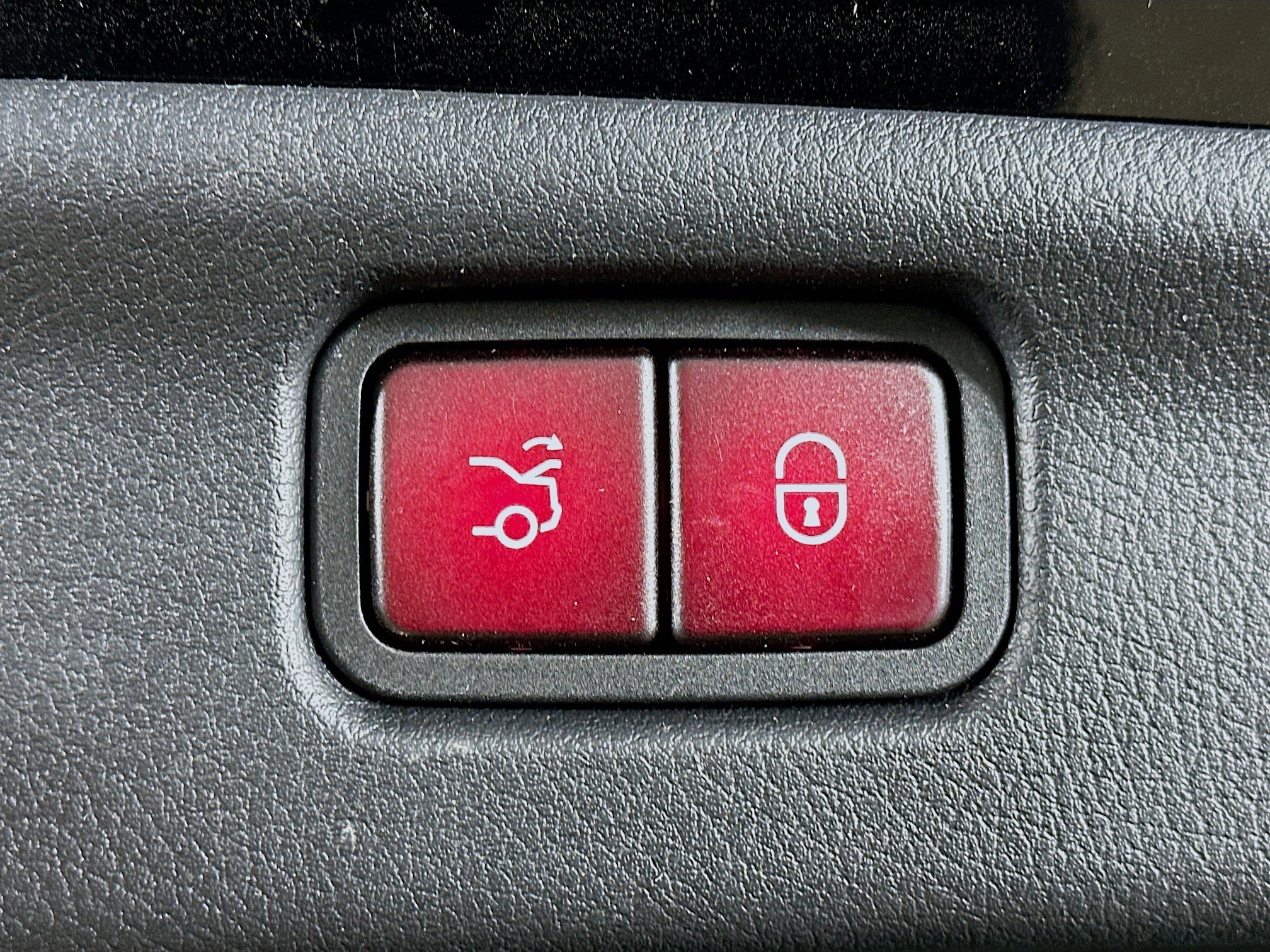 Certified 2023 Mercedes-Benz C 300 4MATIC Sedan image 34