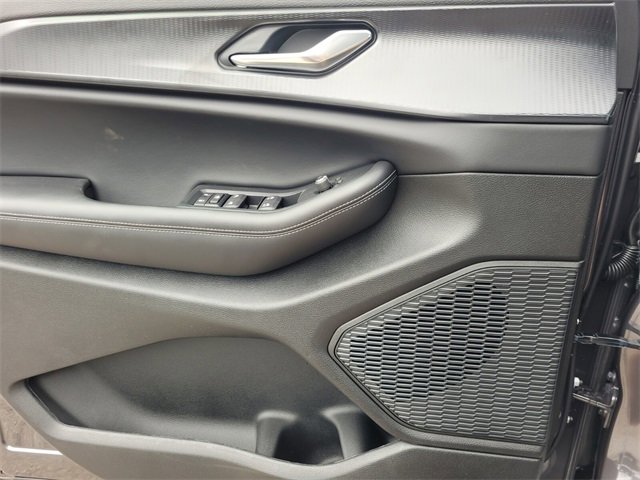 New 2025 Jeep Grand Cherokee Laredo image 21