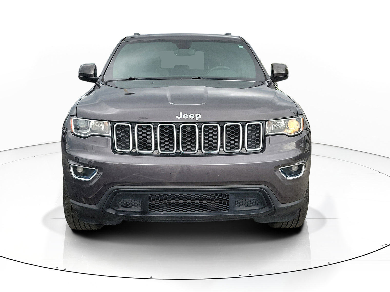 Used 2019 Jeep Grand Cherokee Laredo w/ Laredo X Package RWD image 2