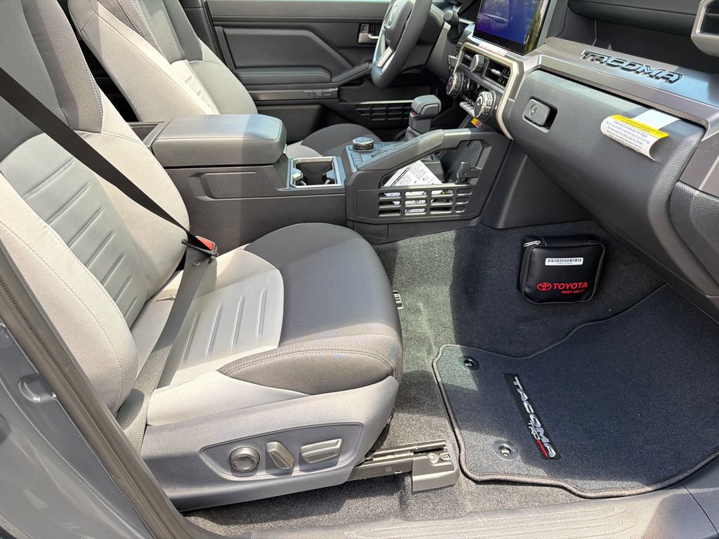 New 2026 Toyota Tacoma TRD Sport w/ TRD Sport Upgrade Package RWD image 11
