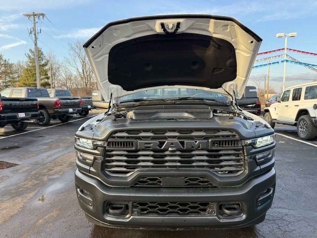 New 2025 RAM 2500 Tradesman w/ Safety Group AWD/4WD image 14