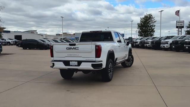 New 2026 GMC Sierra 2500 Denali Ultimate image 8