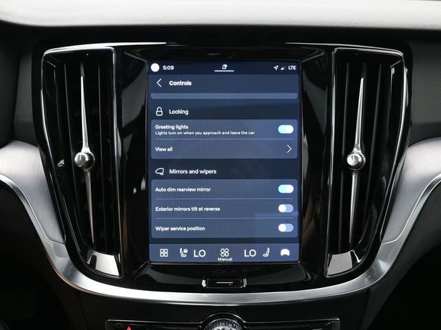 Used 2023 Volvo S60 B5 Plus w/ Climate Package image 18