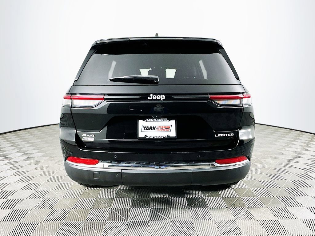 Certified 2024 Jeep Grand Cherokee Limited image 9