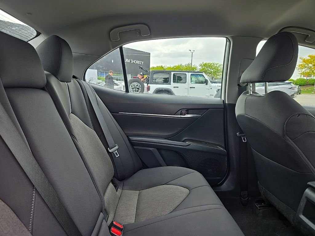 Used 2023 Toyota Camry LE FWD image 32