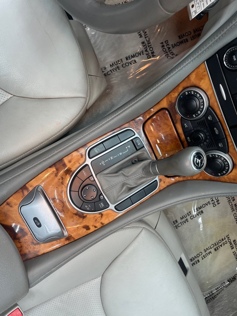 Used 2007 Mercedes-Benz SL 550 image 32