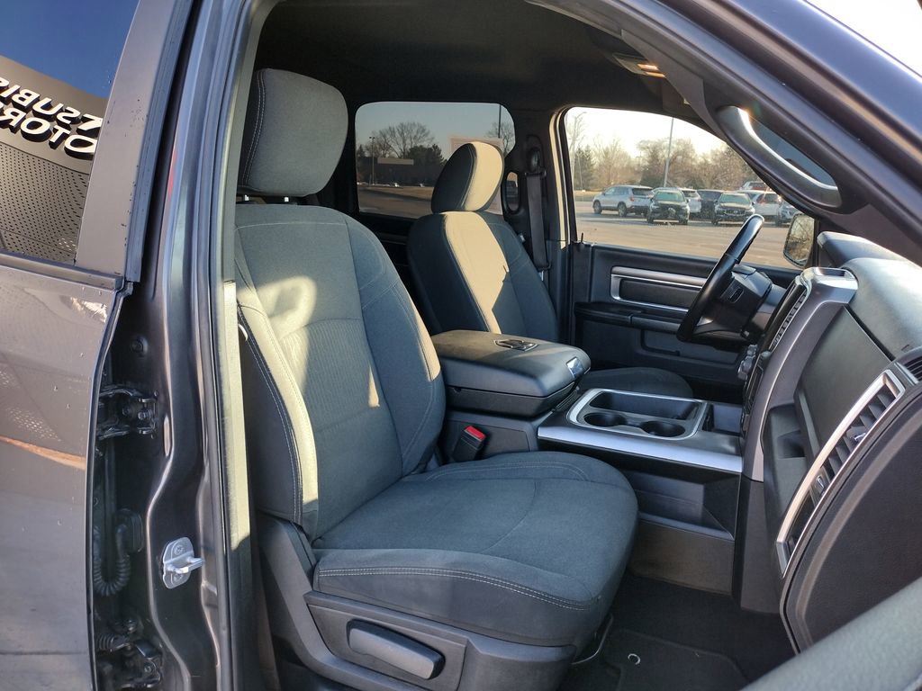 Used 2021 RAM 1500 Classic Warlock image 21