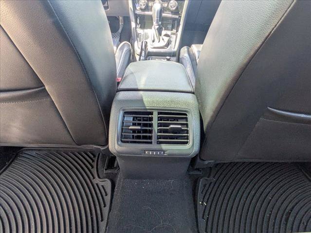 Used 2015 Volkswagen Golf TDI FWD image 13