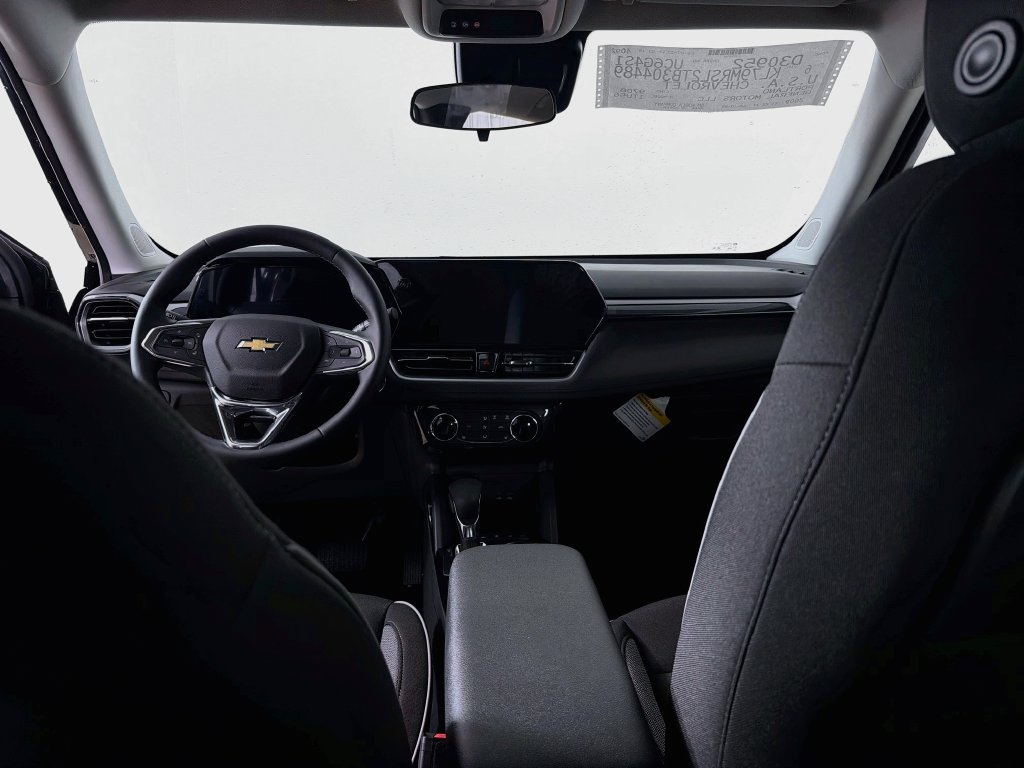 New 2026 Chevrolet TrailBlazer LT w/ LT Cold Weather Package AWD/4WD image 15