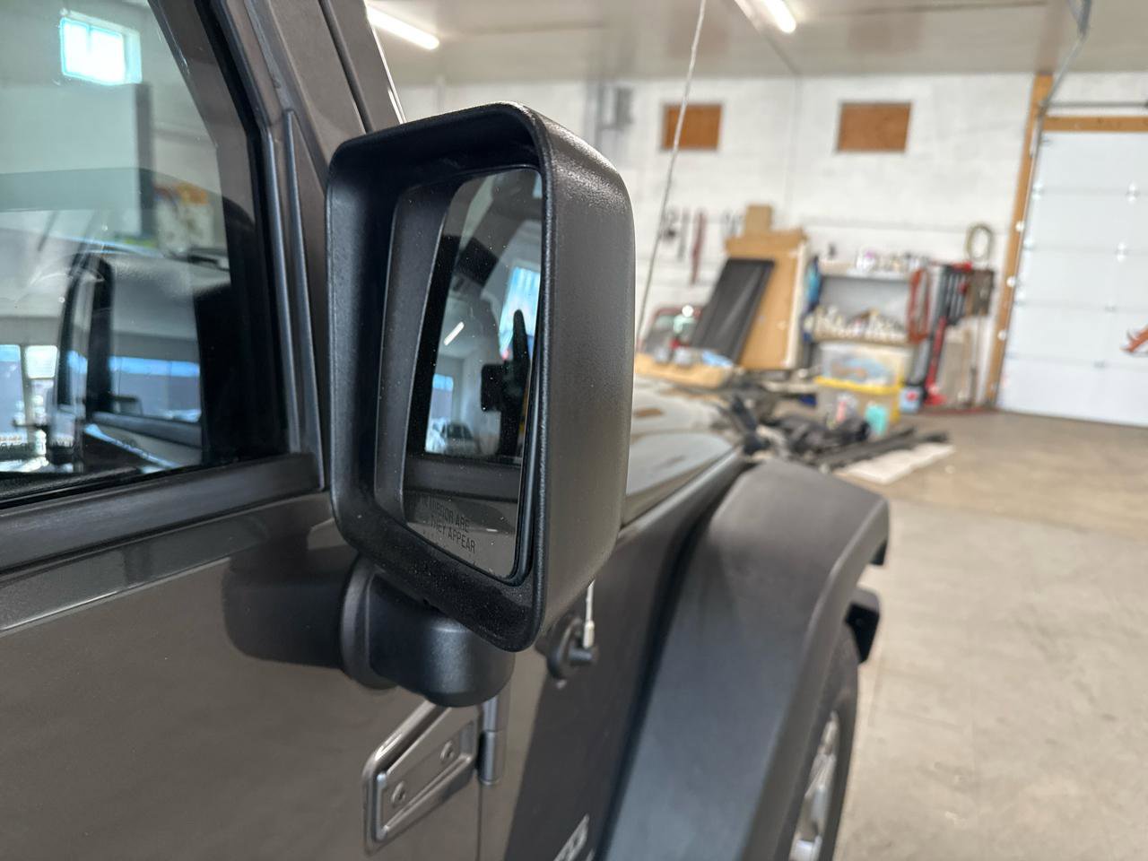 Used 2018 Jeep Wrangler Unlimited Sport w/ Connectivity Group image 60