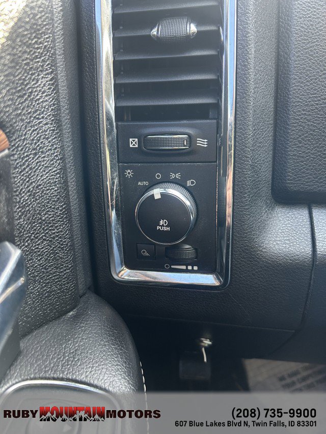 Used 2013 RAM 2500 Laramie w/ Convenience Group image 21