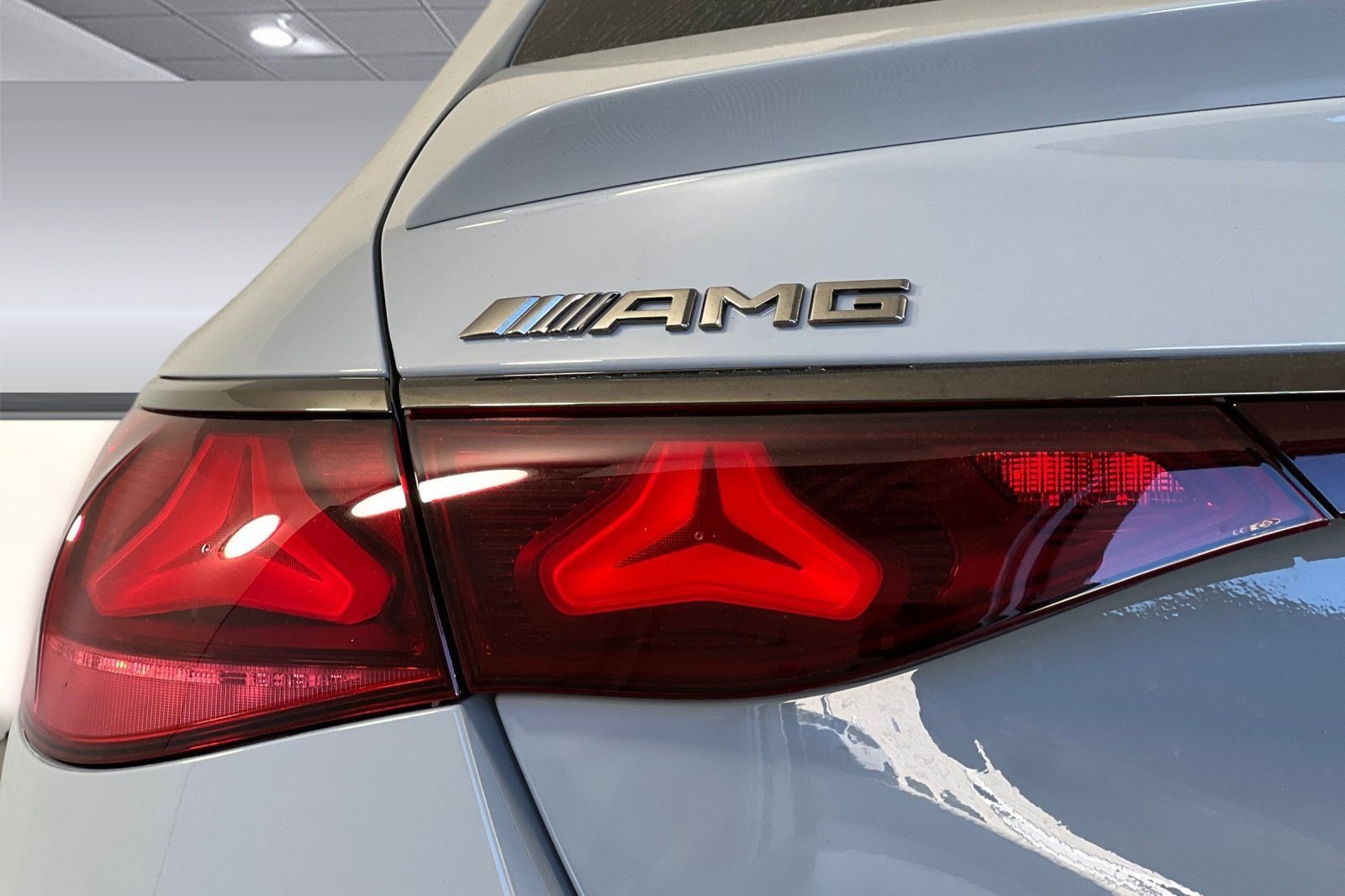 New 2026 Mercedes-Benz E 53 AMG e 4MATIC Sedan image 12