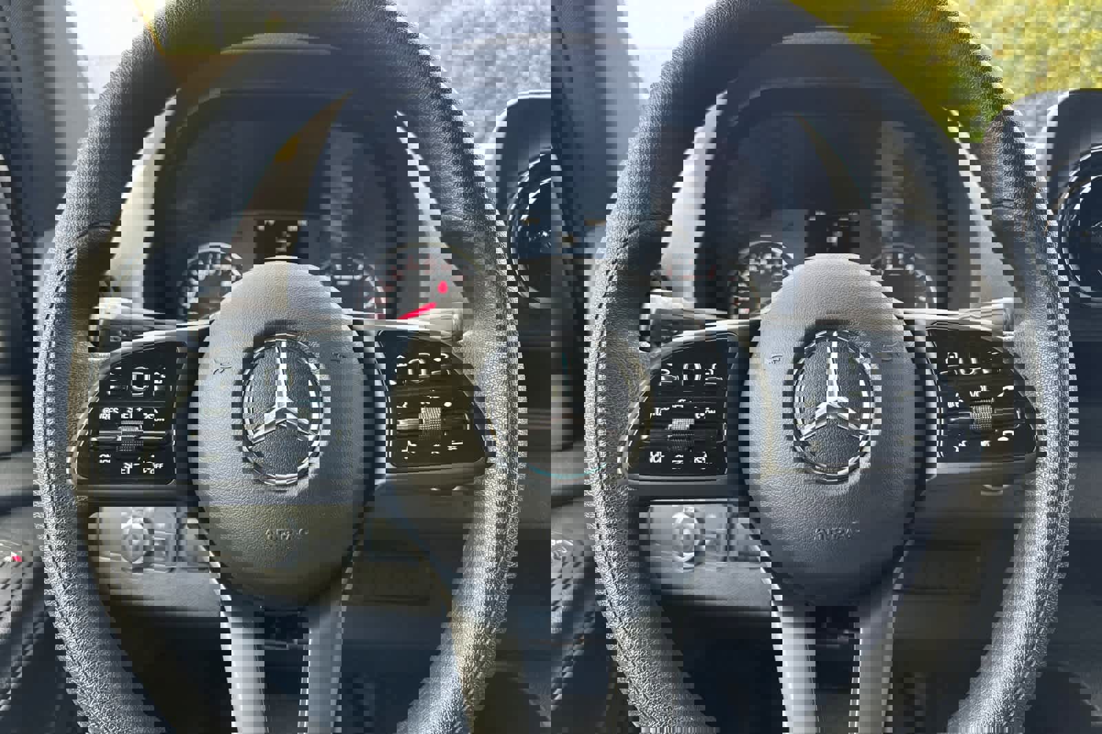 Used 2023 Mercedes-Benz Sprinter 2500 image 21