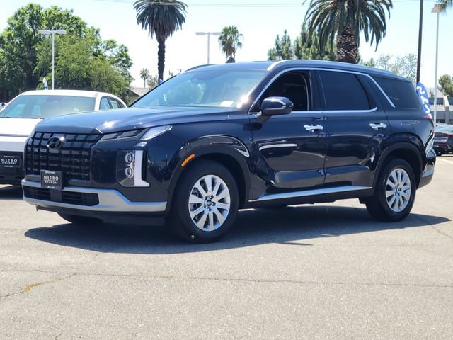 Used 2025 Hyundai Palisade SEL FWD image 2