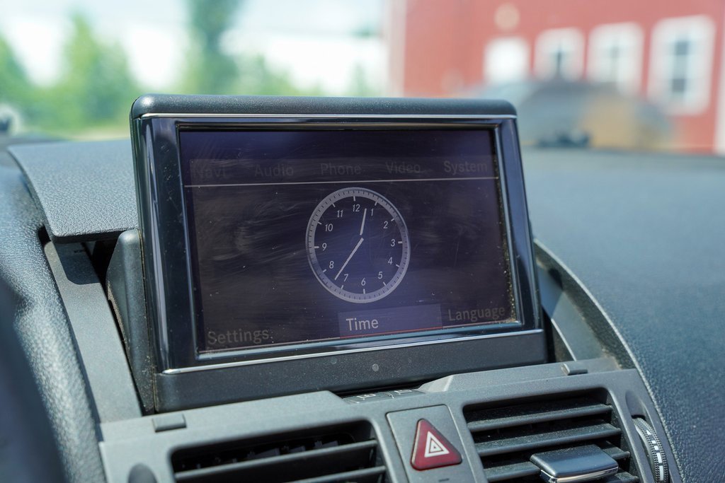 Used 2010 Mercedes-Benz C 63 AMG Sedan image 19