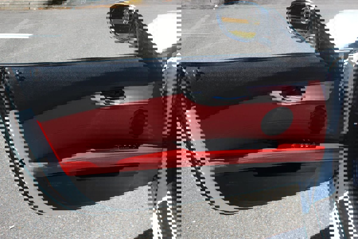 Used 2011 BMW Z4 sDrive30i image 19