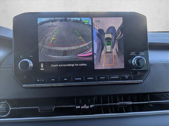 Used 2023 Mitsubishi Outlander SE image 13