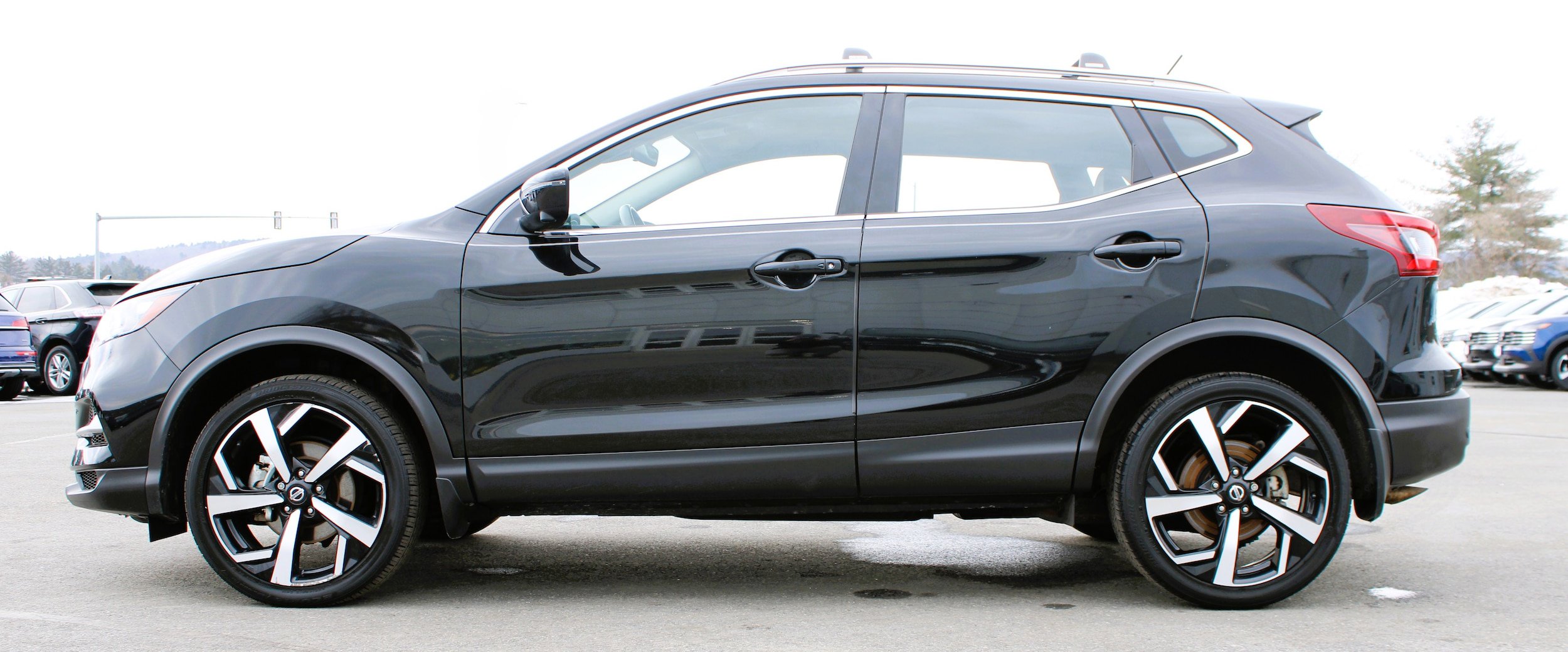 Used 2022 Nissan Rogue Sport SL image 8