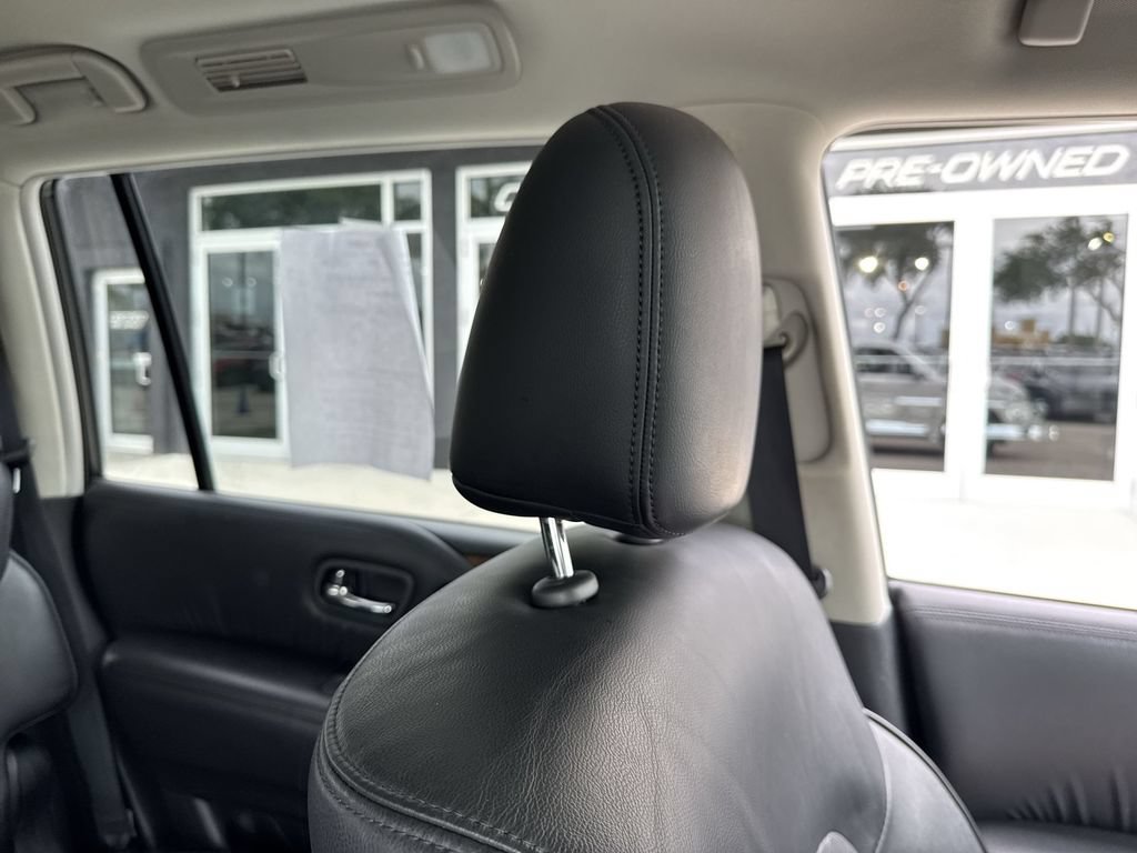 Used 2024 Nissan Armada SL w/ Captain's Chairs Package AWD/4WD image 20