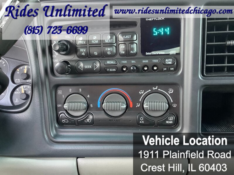 Used 2001 Chevrolet Tahoe LS w/ LS Preferred Equipment Group AWD/4WD image 27
