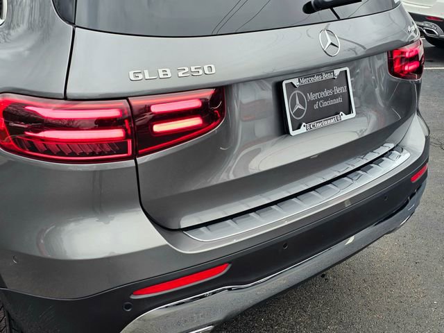 New 2026 Mercedes-Benz GLB 250 4MATIC image 13