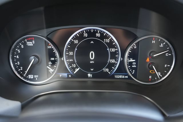 Used 2024 Buick Enclave Premium AWD/4WD image 31
