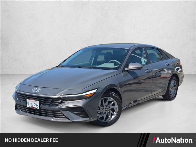 Used 2024 Hyundai Elantra SEL FWD image 1