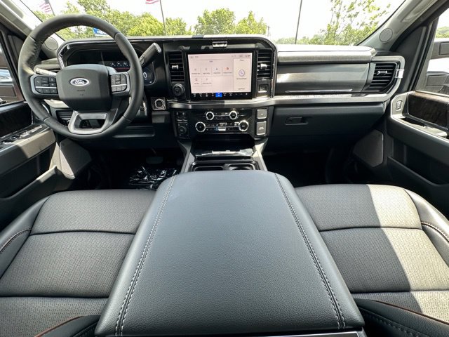 New 2026 Ford F250 Lariat w/ Black Appearance Package AWD/4WD image 24