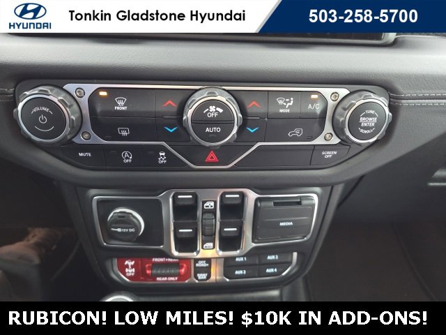 Used 2025 Jeep Wrangler Rubicon image 17