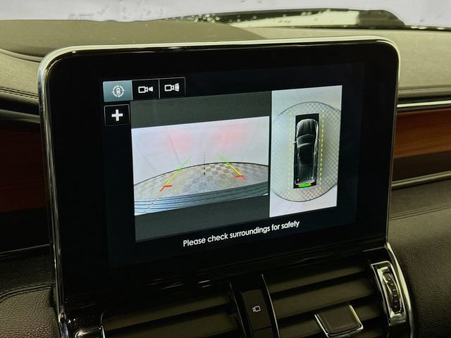 Used 2018 Lincoln Navigator L Select RWD image 15
