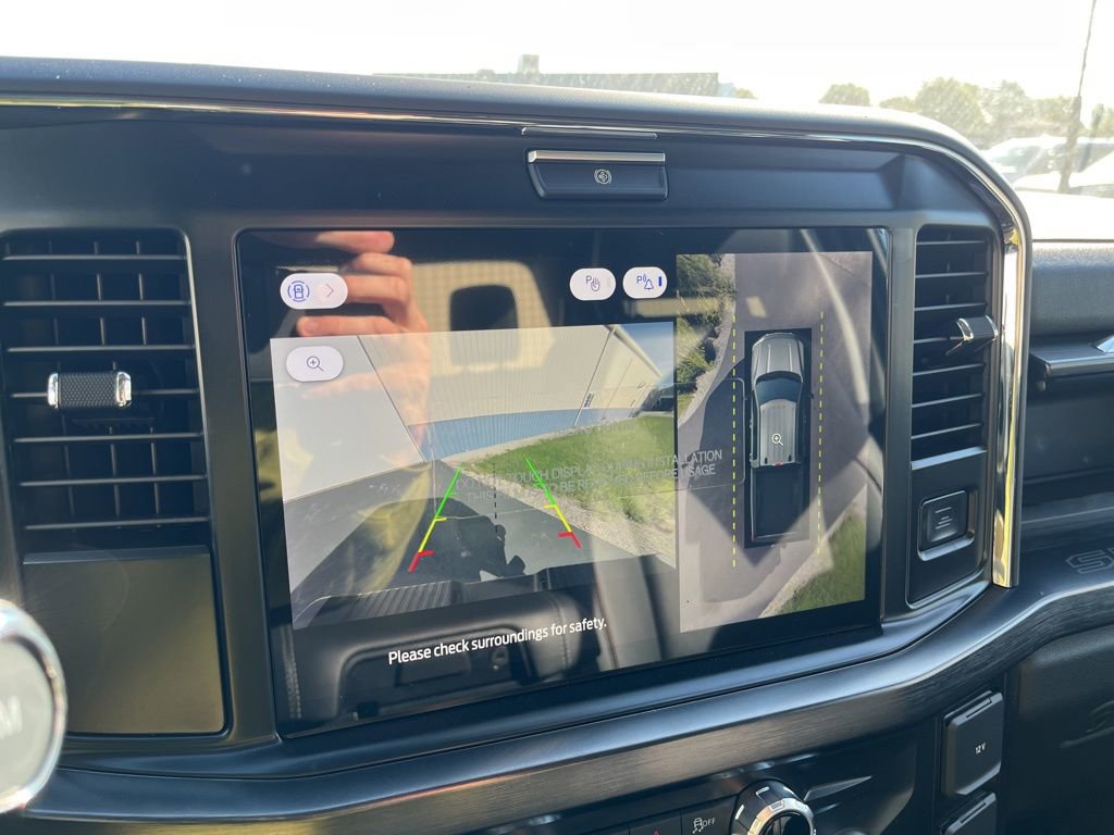 New 2026 Ford F250 Lariat image 18