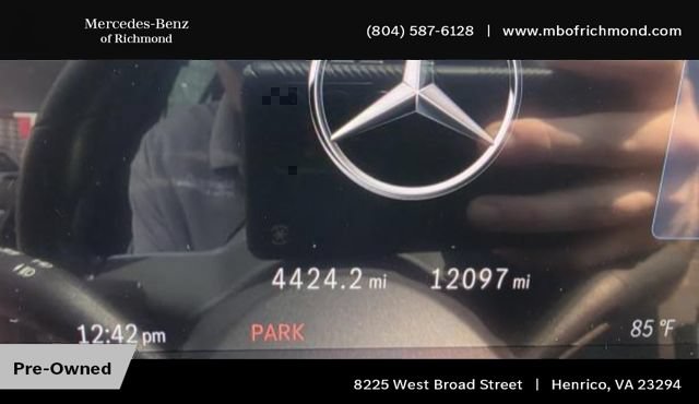 Used 2025 Mercedes-Benz C 300 4MATIC Sedan image 9