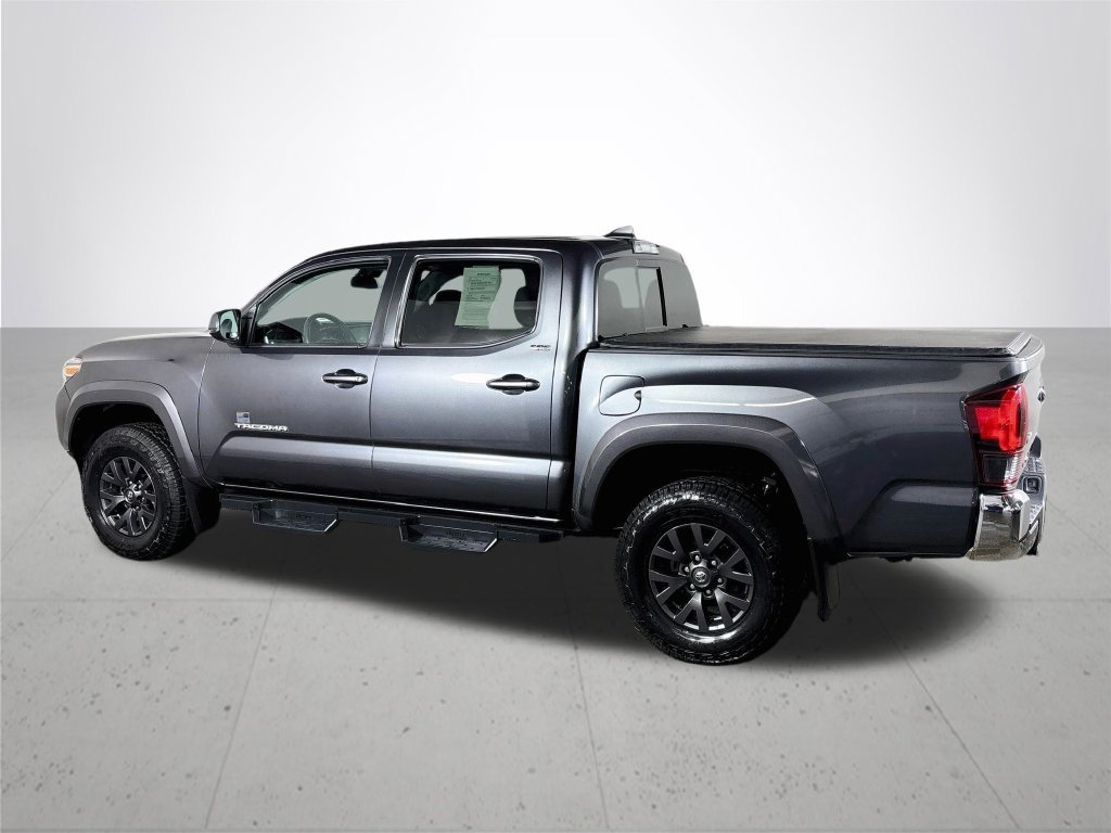 Used 2021 Toyota Tacoma SR5 RWD image 8
