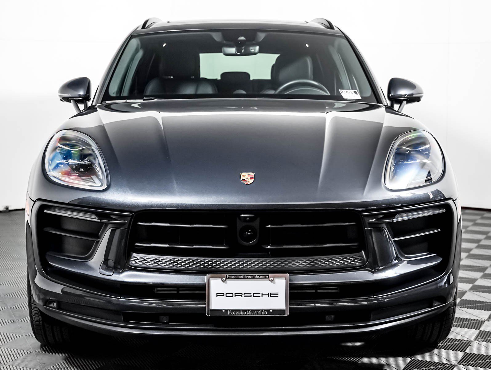 Used 2026 Porsche Macan AWD/4WD image 7