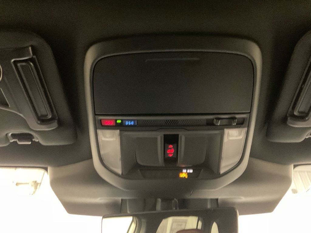 Used 2025 Subaru Forester Touring w/ Popular Package - Touring image 31