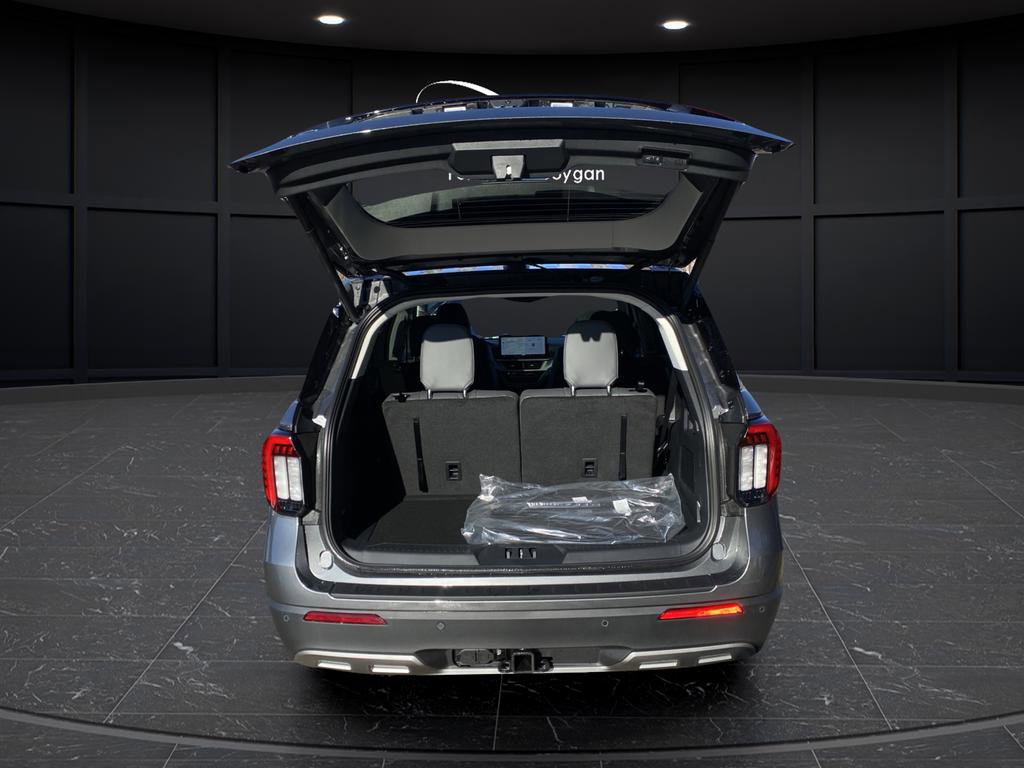 New 2026 Ford Explorer Active image 16