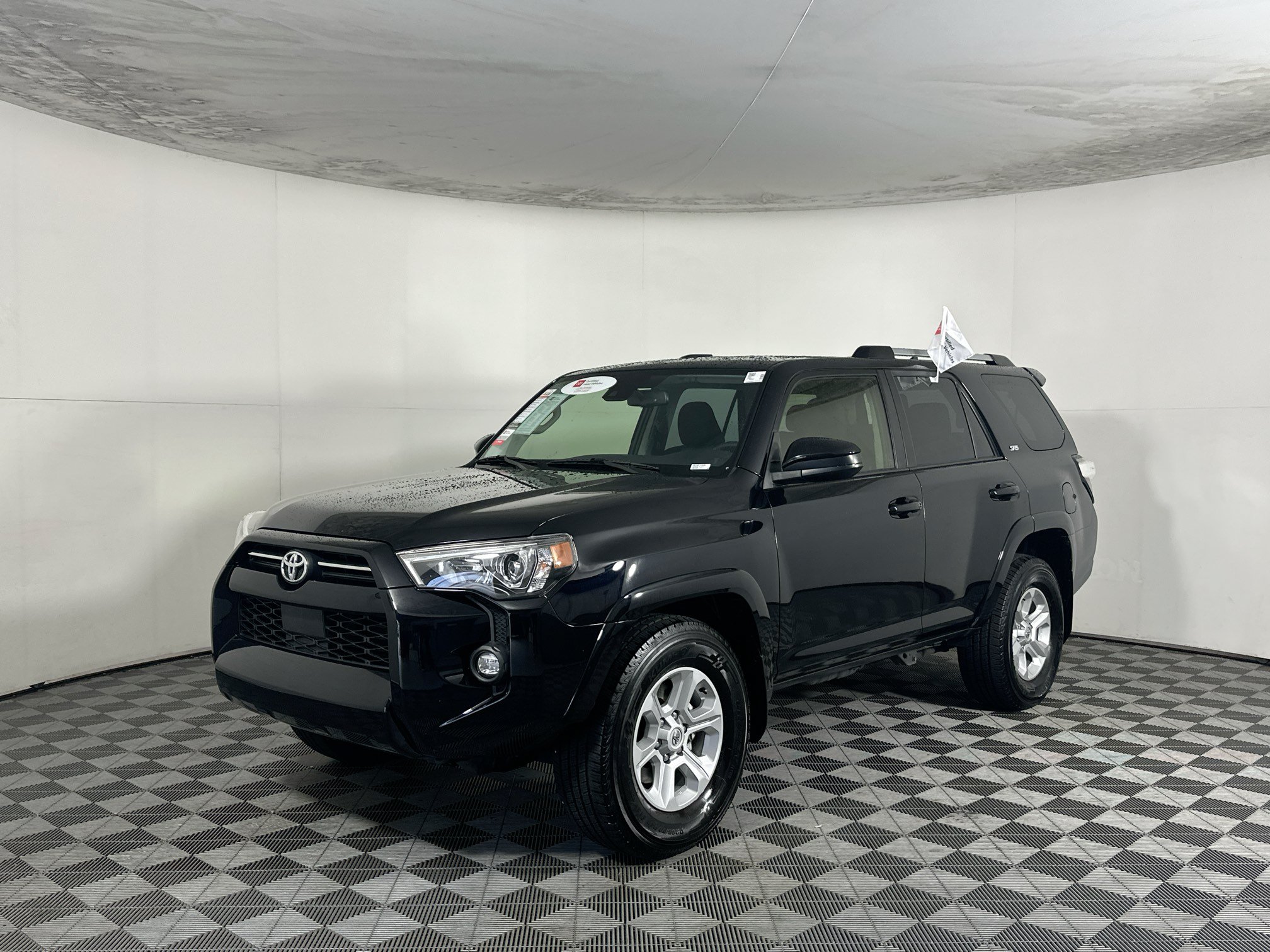 Used 2024 Toyota 4Runner SR5 RWD image 7
