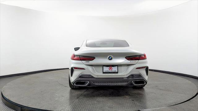 Used 2022 BMW 840i xDrive Coupe w/ Driving Assistance Package image 7