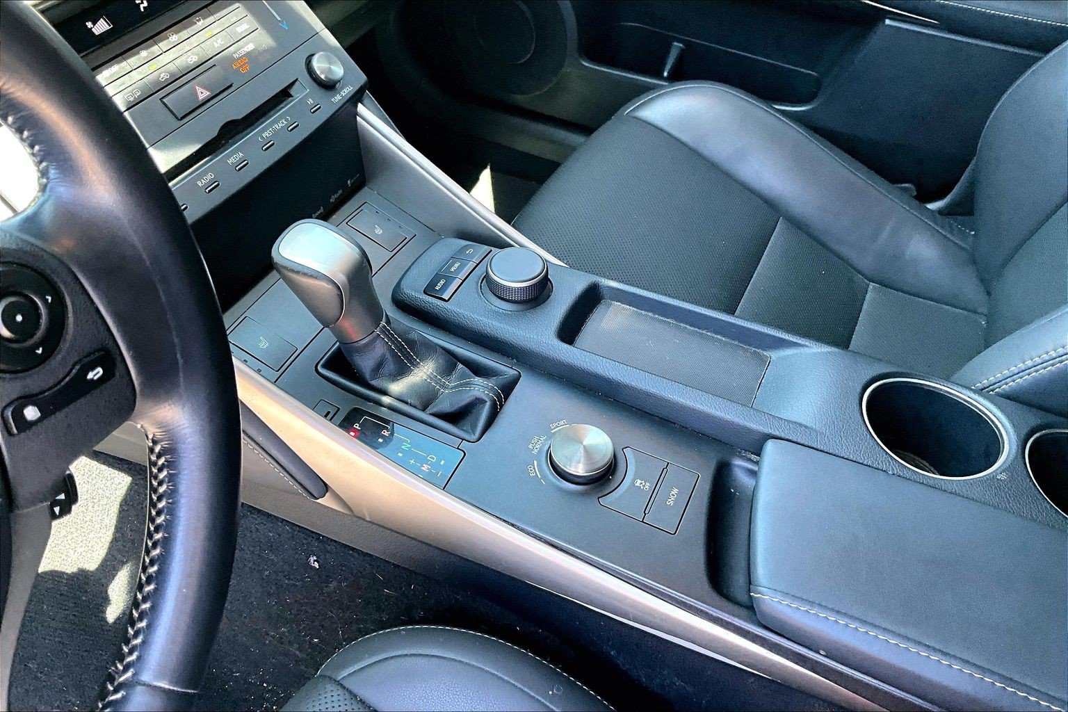 Used 2016 Lexus IS 300 AWD image 13