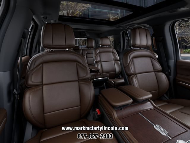 New 2027 Lincoln Navigator Reserve AWD/4WD image 10