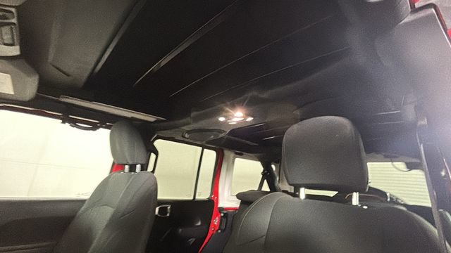 Used 2022 Jeep Wrangler Unlimited Sport AWD/4WD image 12