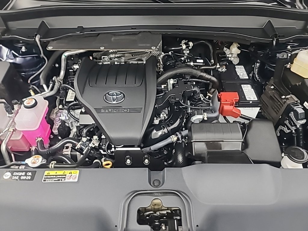 Used 2026 Toyota Grand Highlander AWD image 41