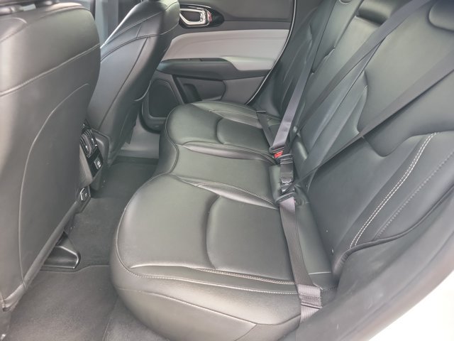 Used 2025 Jeep Compass Limited AWD/4WD image 9