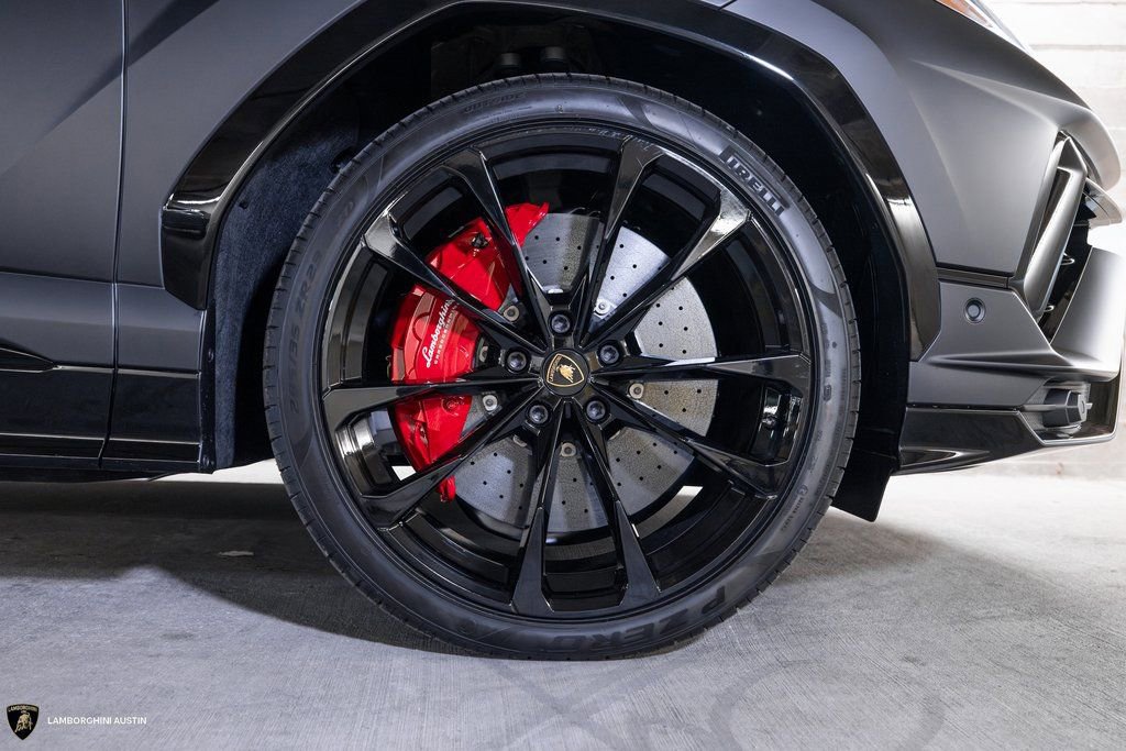 Used 2024 Lamborghini Urus S AWD/4WD image 18