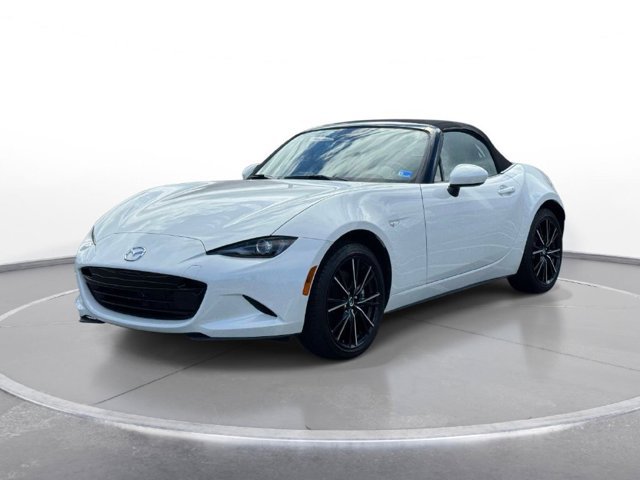 Certified 2025 MAZDA MX-5 Miata Grand Touring w/ Weather Package RWD image 1