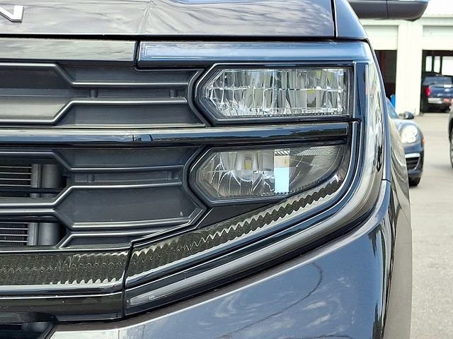 Used 2025 Ford Expedition Active image 9