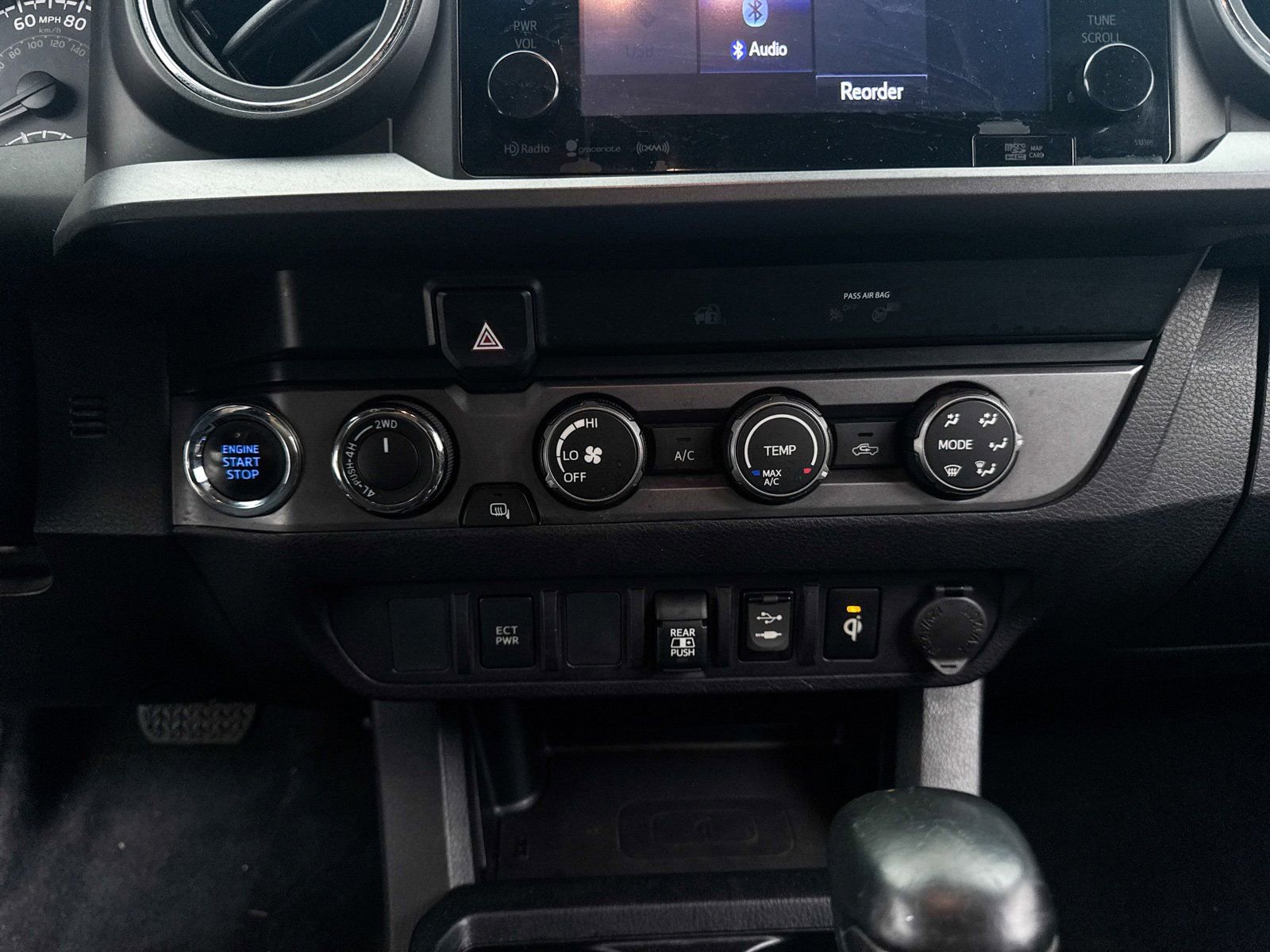 Used 2019 Toyota Tacoma TRD Off-Road AWD/4WD image 21