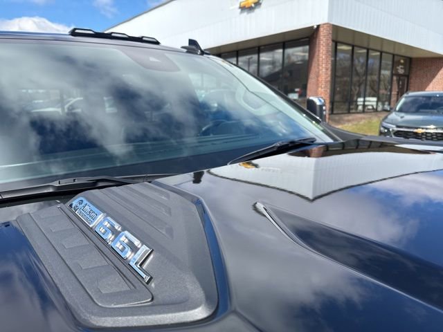 Used 2025 Chevrolet Silverado 2500 LTZ w/ LTZ Premium Package image 49