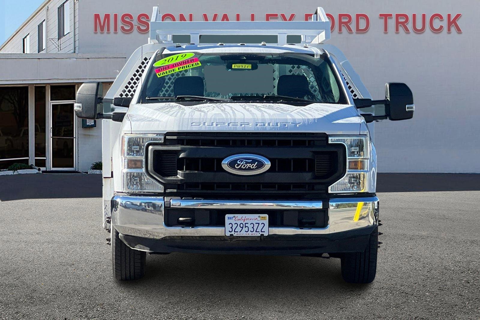 Used 2020 Ford F350 XL w/ Power Equipment Group image 9